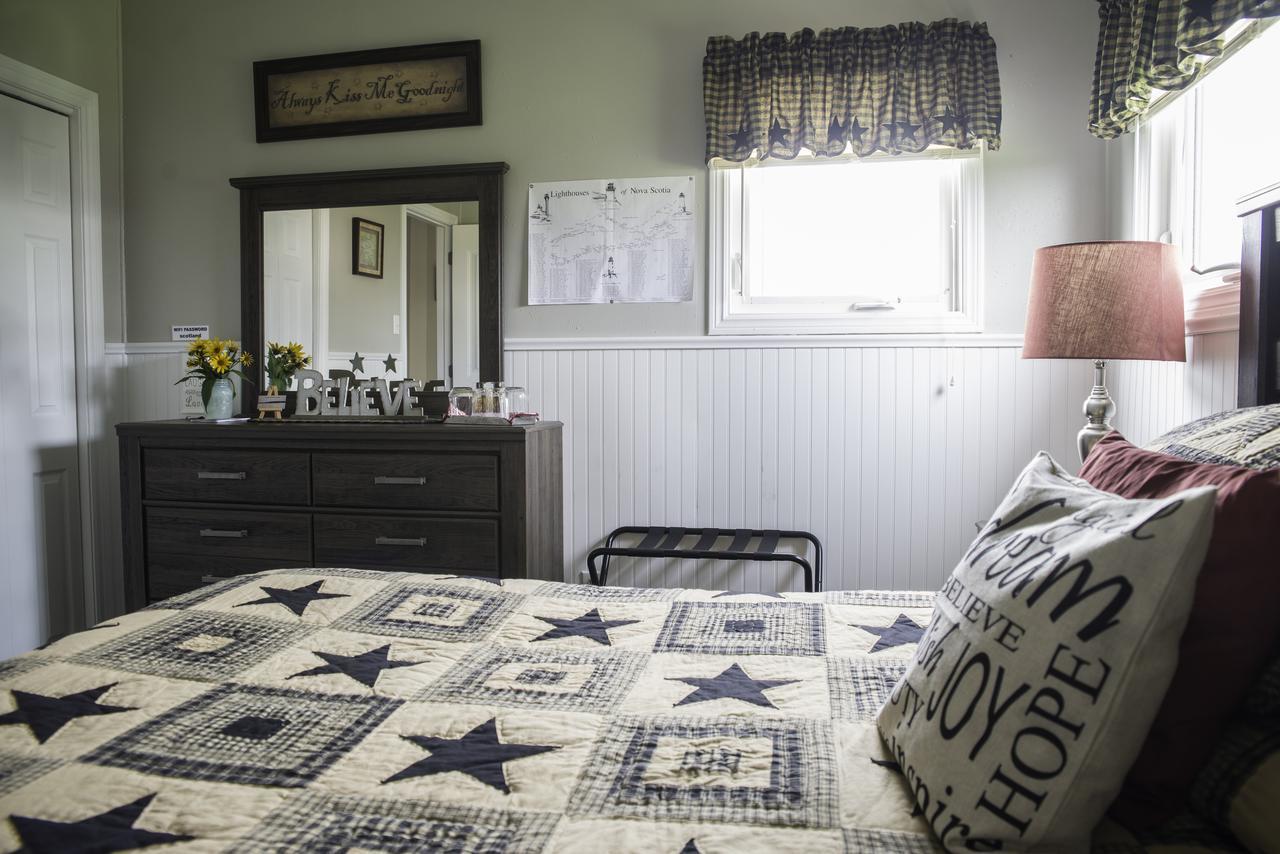 Mama'S By The Sea B&B Clark's Harbour ภายนอก รูปภาพ